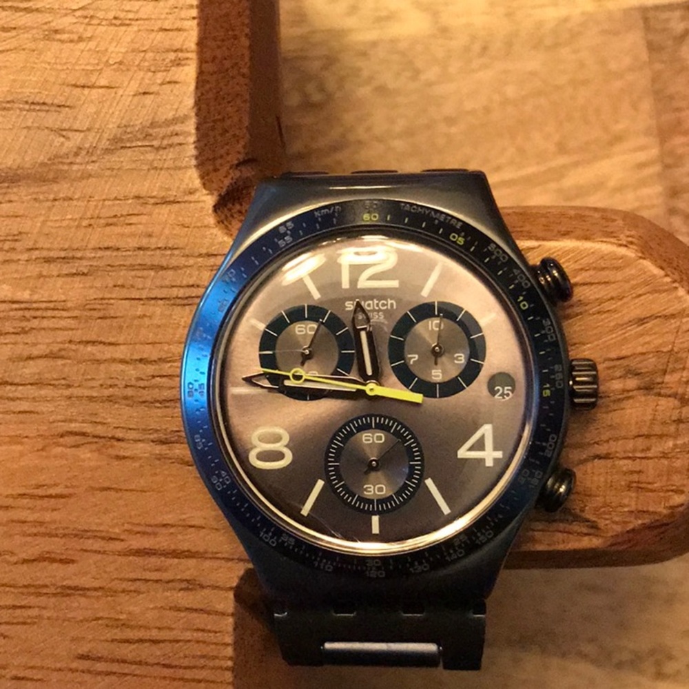 Blue, aluminum Swatch Irony